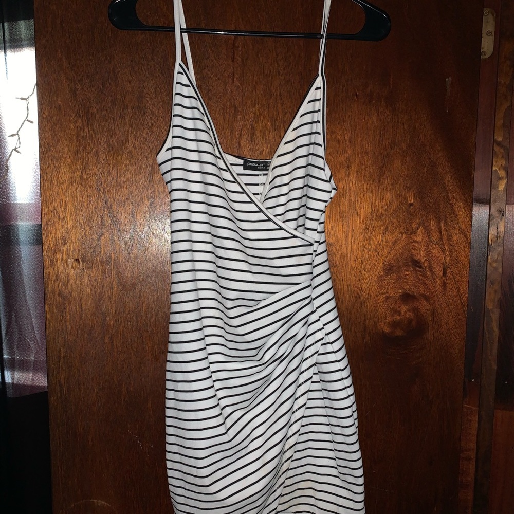 Black and white stripped Bodycon Dress 💕